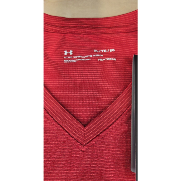 Under Armour Womens Soccer Jersey XL Red Threadborne Match Heat Gear Fitted V - Picture 4 of 11
